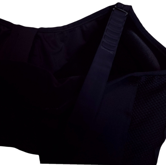 Curvy Couture Zip Fit Underwire Sports Bra - Picture 7 of 10